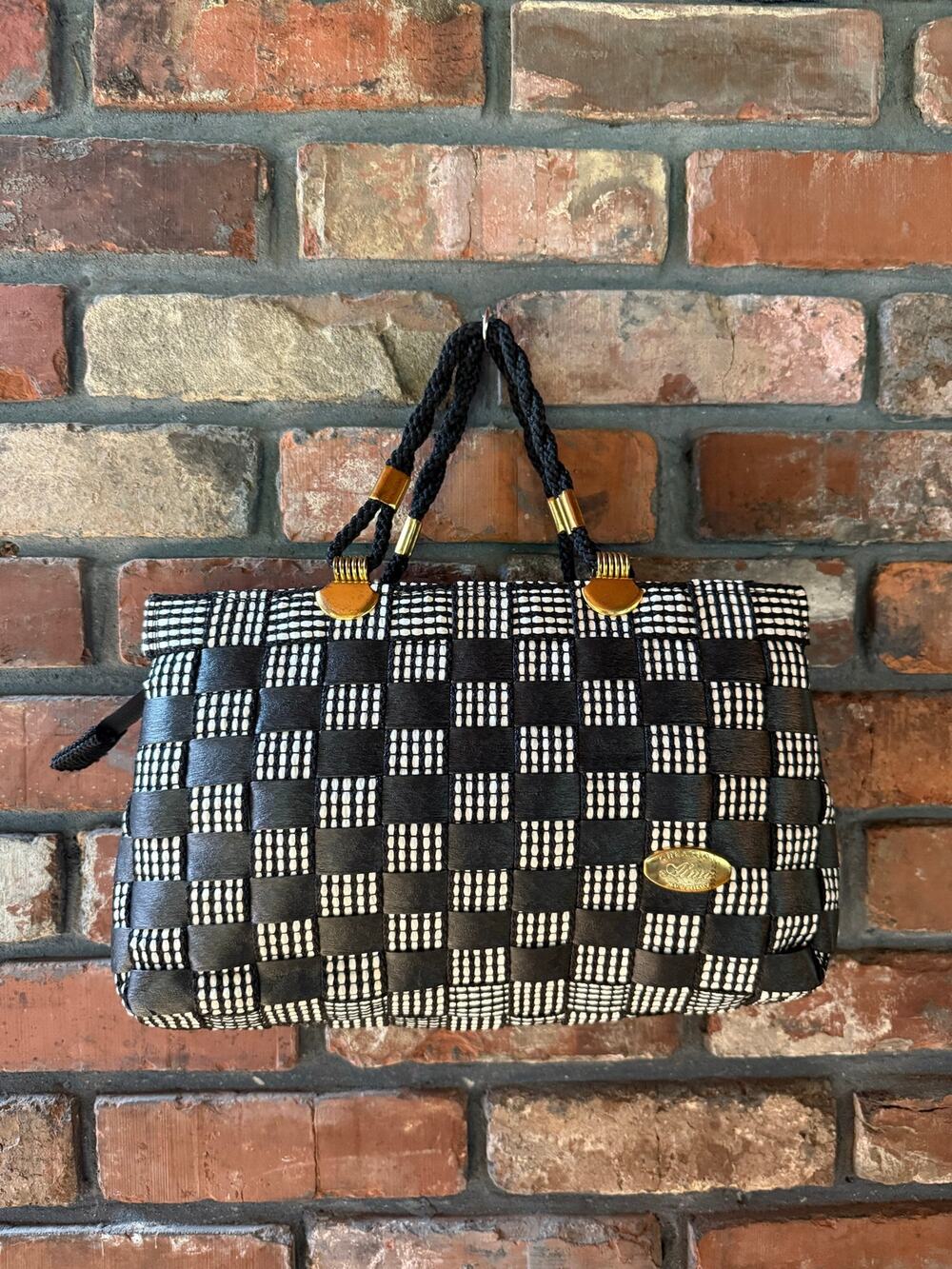 Vintage Creazioni Alma Made in Italy Woven Checkered Handbag – Black & White